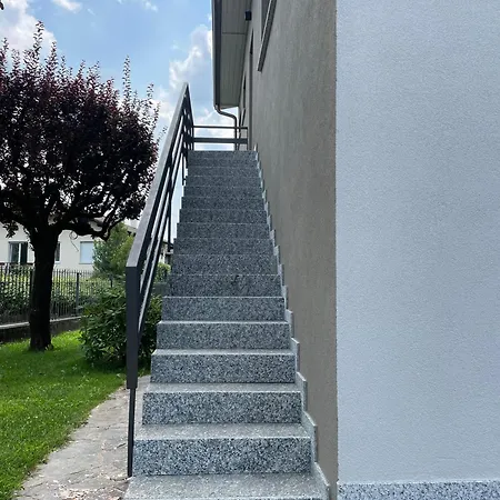 Appartement La Terrazza - Very Quiet - Free Park - 3 Min From Center And - Air Conditioning - Cycling Friendly Varèse