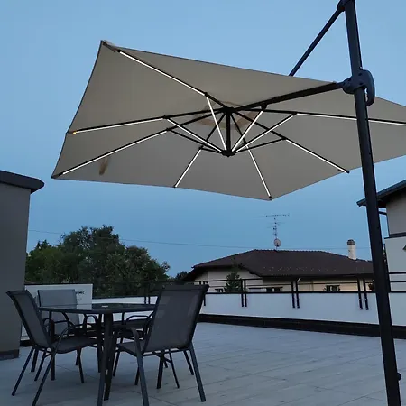 La Terrazza - Very Quiet - Free Park - 3 Min From Center And - Air Conditioning - Cycling Friendly * Varese